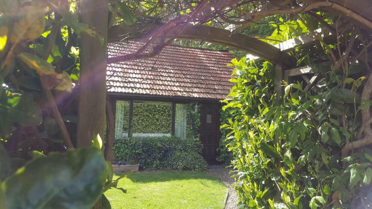 Beechfield Cottages Meopham  Luaran gambar